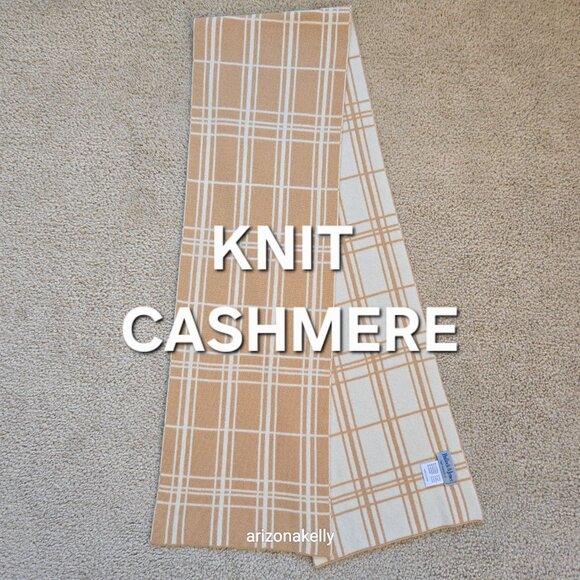 Bullock & Jones Accessories - NWOT Knit Cashmere Scarf Bullock & Jones Luxury Tan & Creme Plaid Scotland